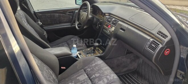 Mercedes E 240 1998, 328,710 km - 2.4 л - Bakı