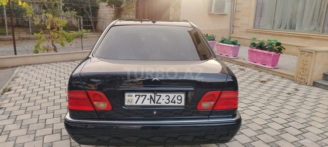 Mercedes E 240 1998, 328,710 km - 2.4 л - Bakı