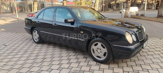 Mercedes E 240 1998, 328,710 km - 2.4 л - Bakı