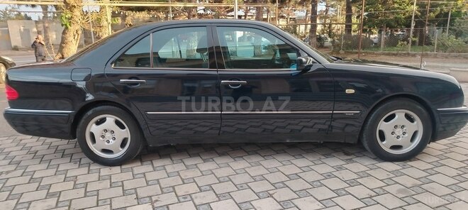 Mercedes E 240 1998, 328,710 km - 2.4 л - Bakı