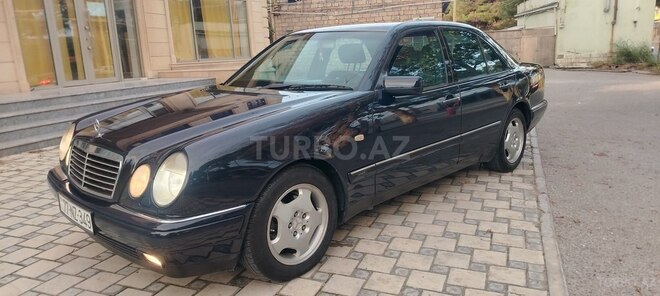 Mercedes E 240 1998, 328,710 km - 2.4 л - Bakı