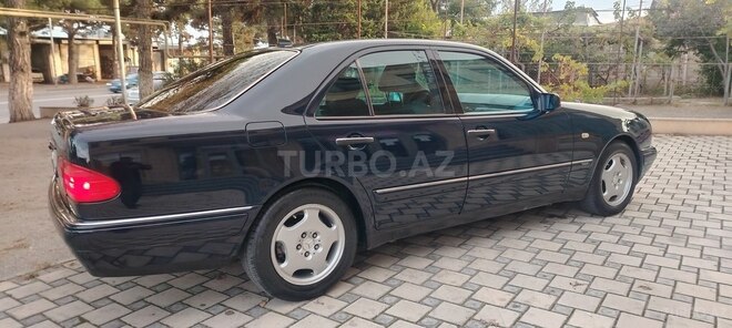 Mercedes E 240 1998, 328,710 km - 2.4 л - Bakı
