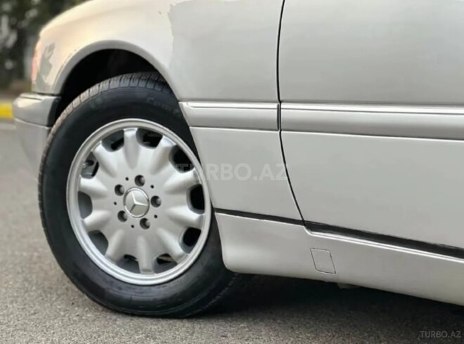 Mercedes C 230 2000, 260,994 km - 2.3 l - Bakı