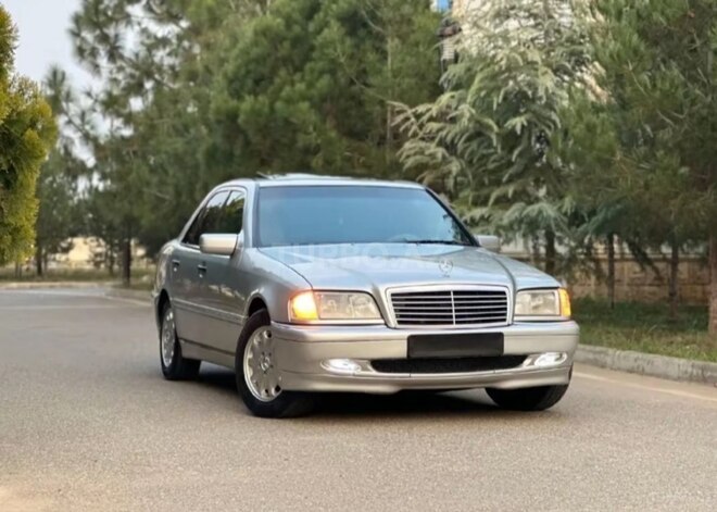 Mercedes C 230 2000, 260,994 km - 2.3 l - Bakı