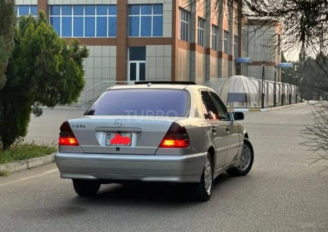 Mercedes C 230 2000, 260,994 km - 2.3 l - Bakı