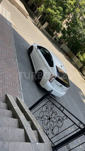 Toyota Prius 2013, 300,000 km - 1.8 l - Bakı