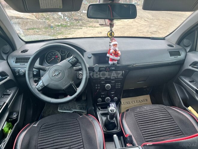 Opel Astra 2006, 300,000 km - 1.4 l - Sumqayıt