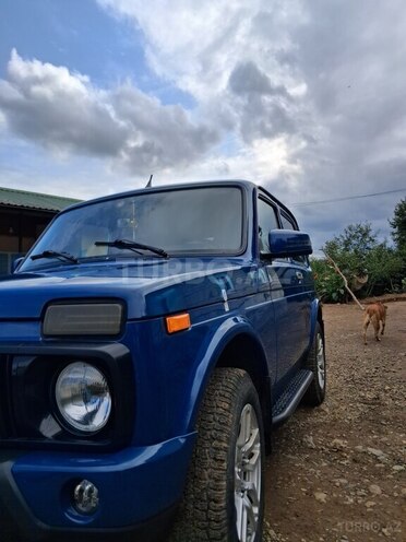 LADA (VAZ) Niva 2015, 160,000 km - 1.7 л - Astara