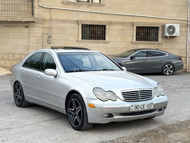 Mercedes C 240 2002, 300,000 km - 2.6 l - Bakı