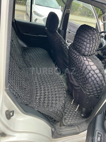 Mitsubishi Pajero io 2000, 229,000 km - 2.0 l - Quba