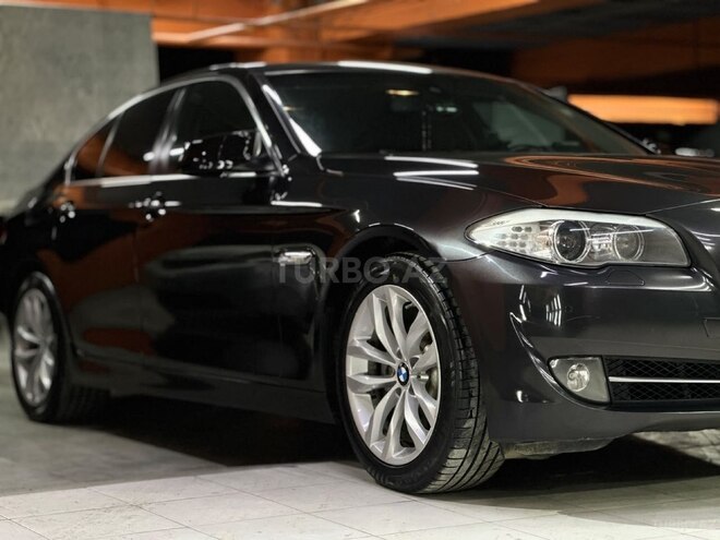 BMW 528 2012, 320,000 km - 2.0 l - Bakı