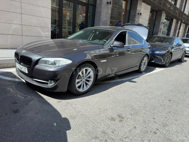 BMW 528 2012, 320,000 km - 2.0 l - Bakı