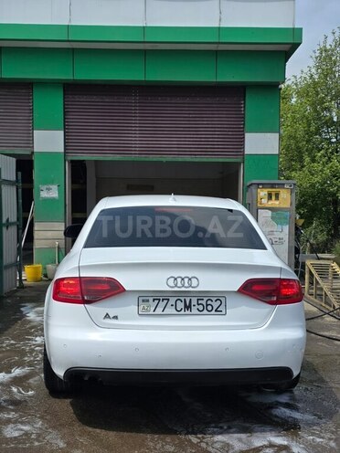 Audi A4 2008, 330,000 km - 1.8 l - Quba