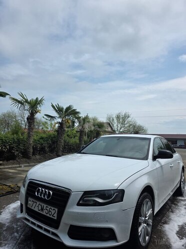Audi A4 2008, 330,000 km - 1.8 l - Quba