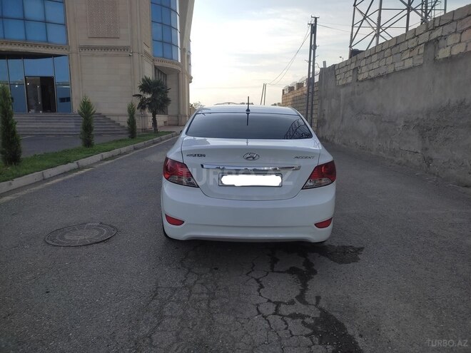 Hyundai Accent 2012, 206,000 km - 1.6 l - Gəncə