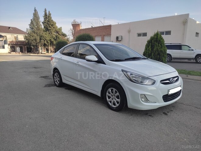 Hyundai Accent 2012, 206,000 km - 1.6 l - Gəncə