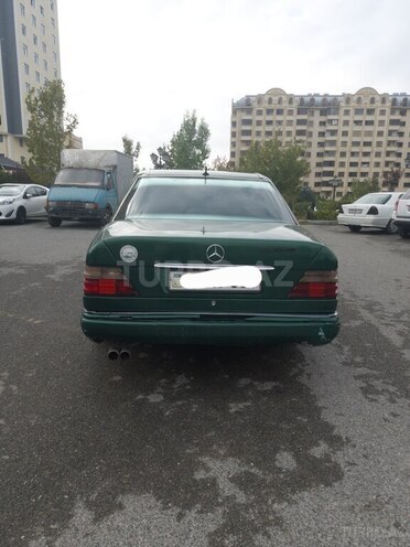 Mercedes E 200 1995, 523,165 km - 2.0 л - Bakı