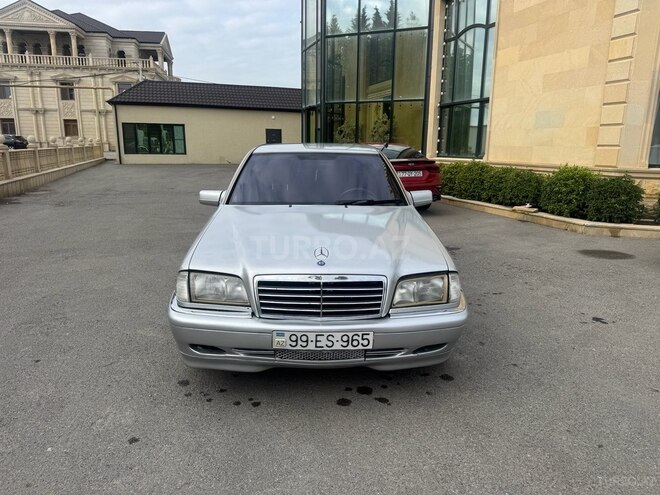 Mercedes C 220 1998, 225,123 km - 2.2 l - Bakı