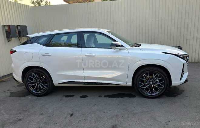 Changan  2025, 11,800 km - 1.5 l - Bakı