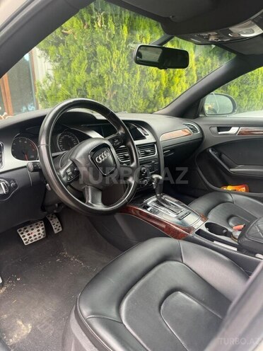 Audi A4 2008, 330,000 km - 1.8 l - Quba