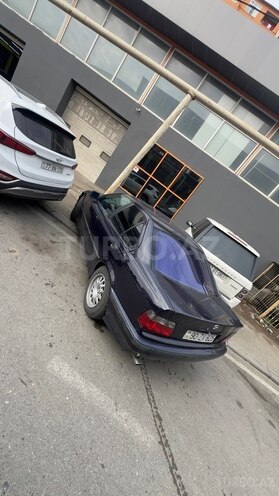 BMW 320 1994, 584,584 km - 2.0 l - Bakı