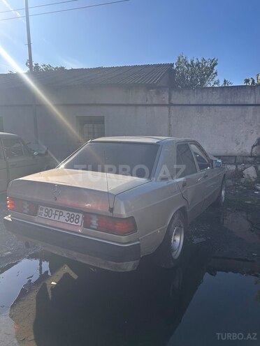 Mercedes 190 1992, 200,000 km - 2.0 l - Göyçay