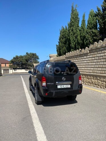 Nissan Pathfinder 2007, 285,000 km - 4.0 l - Sumqayıt