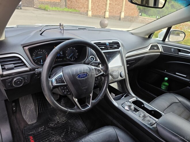 Ford Fusion (North America) 2017, 216,000 km - 2.0 l - Tovuz