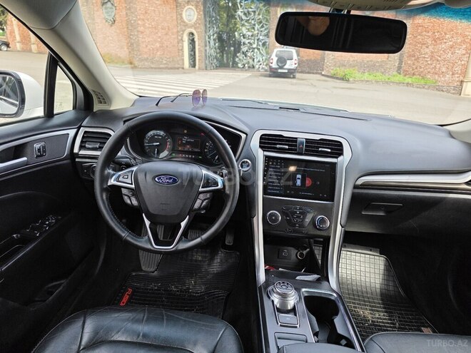 Ford Fusion (North America) 2017, 216,000 km - 2.0 l - Tovuz