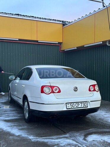 Volkswagen Passat 2007, 244,128 km - 2.0 л - Xudat
