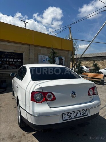 Volkswagen Passat 2007, 244,128 km - 2.0 л - Xudat