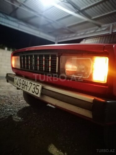 LADA (VAZ) 2105 1983, 100,000 km - 1.6 l - Saatlı