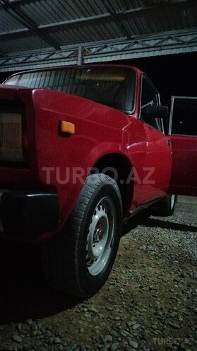LADA (VAZ) 2105 1983, 100,000 km - 1.6 l - Saatlı