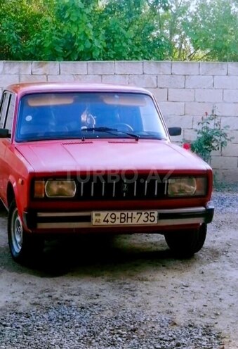 LADA (VAZ) 2105 1983, 100,000 km - 1.6 l - Saatlı