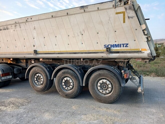 Mercedes Axor 1840 2011, 325,923 km - 12.0 l - Şamaxı