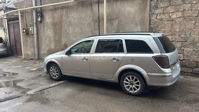 Opel Astra 2005, 400,000 km - 1.3 l - Bakı