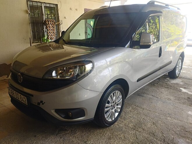 Fiat Doblo 2015, 168,300 km - 1.3 л - Bakı