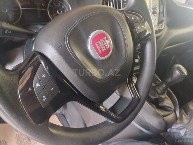 Fiat Doblo 2015, 168,300 km - 1.3 л - Bakı