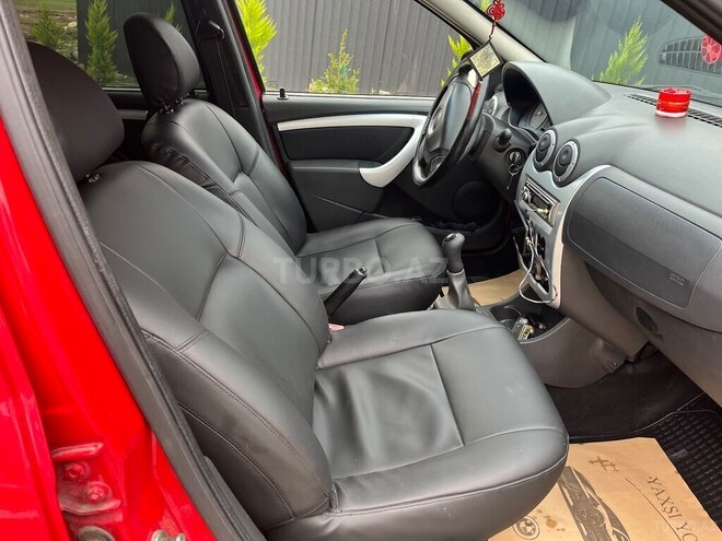 Dacia Logan 2009, 312,873 km - 1.5 l - Quba