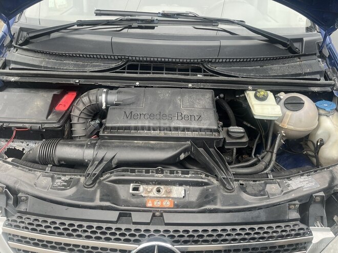 Mercedes  2010, 531,486 km - 2.1 л - Bakı