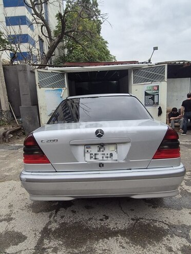 Mercedes C 200 1997, 250,000 km - 2.0 l - Bakı