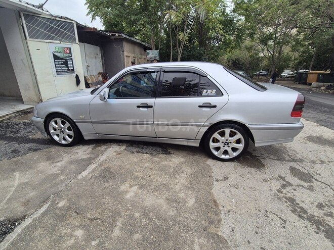 Mercedes C 200 1997, 250,000 km - 2.0 l - Bakı