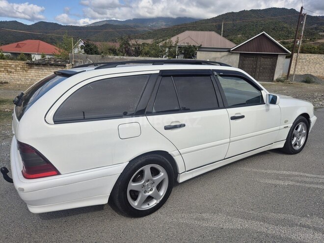 Mercedes C 220 2000, 350,000 km - 2.2 л - Bakı