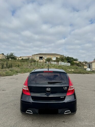 Hyundai i30 2009, 238,000 km - 2.0 л - Bakı