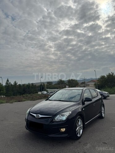 Hyundai i30 2009, 238,000 km - 2.0 л - Bakı