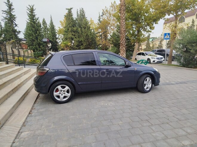 Opel Astra 2007, 321,000 km - 1.4 l - Yevlax