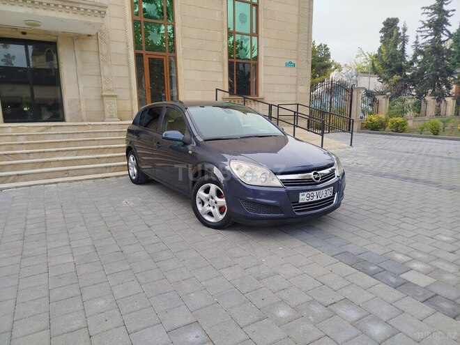 Opel Astra 2007, 321,000 km - 1.4 l - Yevlax