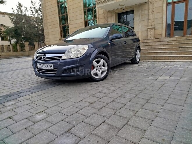 Opel Astra 2007, 321,000 km - 1.4 l - Yevlax