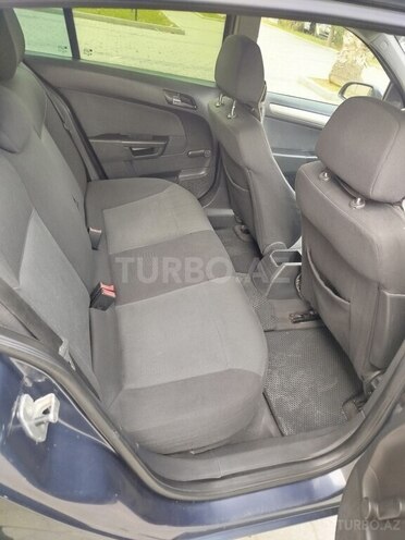 Opel Astra 2007, 321,000 km - 1.4 l - Yevlax