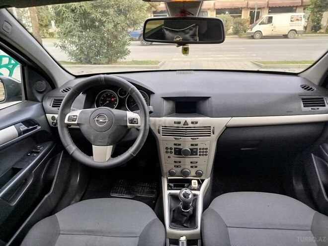 Opel Astra 2007, 321,000 km - 1.4 l - Yevlax